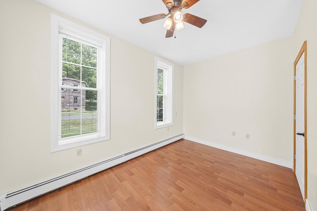 1306 LONG LANE RD, Kutztown, PA 19530