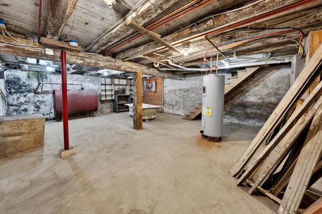 1306 LONG LANE RD, Kutztown, PA 19530