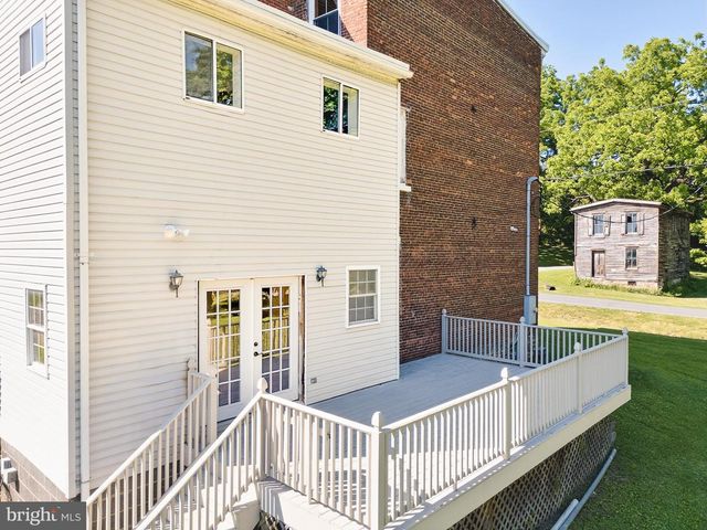 1306 LONG LANE RD, Kutztown, PA 19530