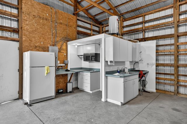 1306 LONG LANE RD, Kutztown, PA 19530