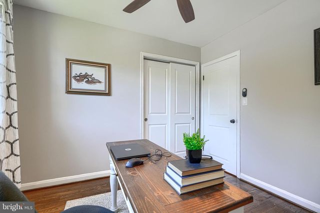 8 RIDGEFIELD RD, Lutherville Timonium, MD 21093