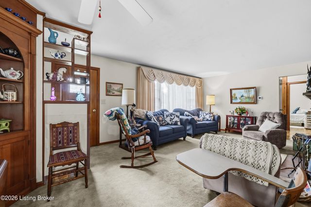 4615 Glen Rose Rd, Louisville, KY 40229