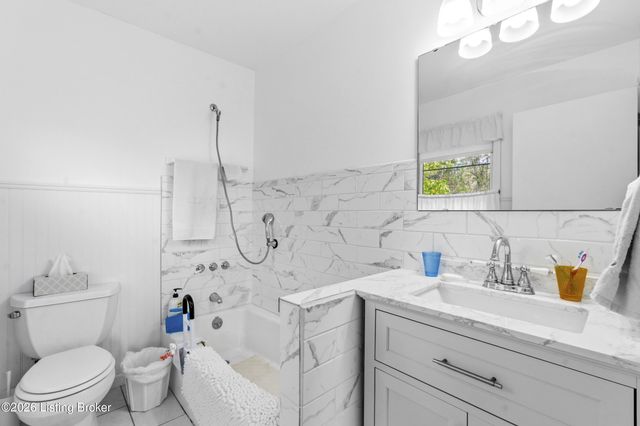 4615 Glen Rose Rd, Louisville, KY 40229