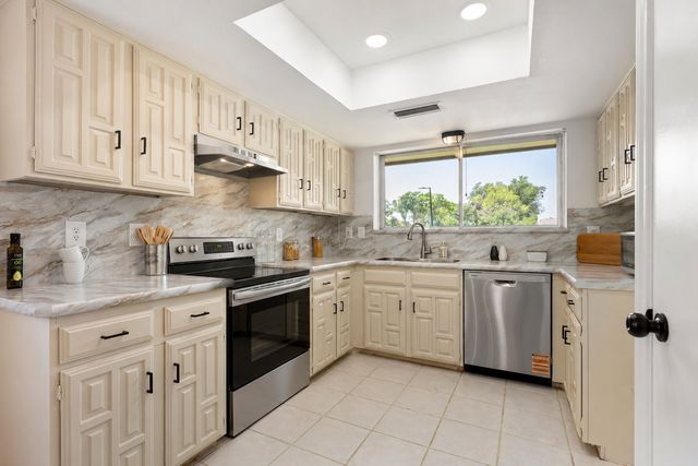 2202 Briarmeadow Drive, Garland, TX 75044
