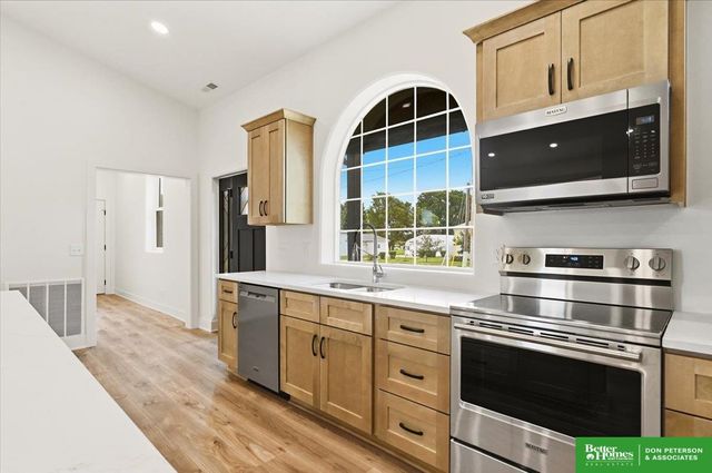 217 N Cherry Street, Nickerson, NE 68044
