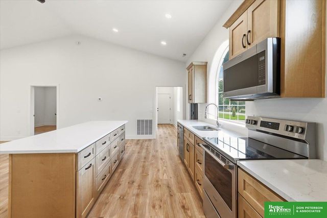 217 N Cherry Street, Nickerson, NE 68044