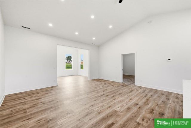 217 N Cherry Street, Nickerson, NE 68044