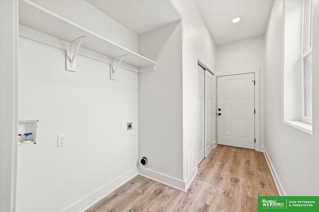 217 N Cherry Street, Nickerson, NE 68044
