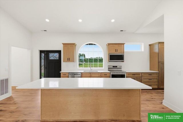 217 N Cherry Street, Nickerson, NE 68044