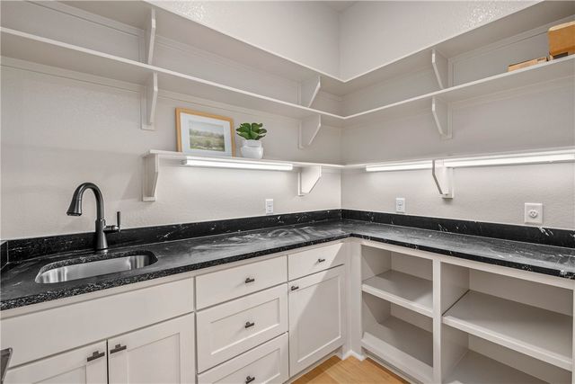 4901 Pearl River Ct. Court, College Station, TX 77845