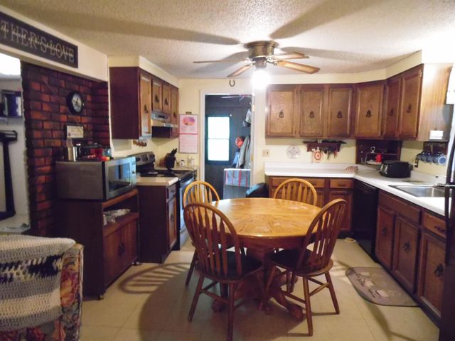 2528 Gardner Street, Alger, MI 48610