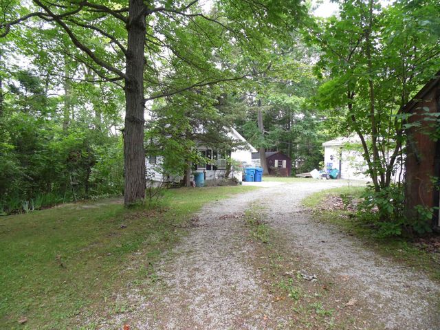 2528 Gardner Street, Alger, MI 48610