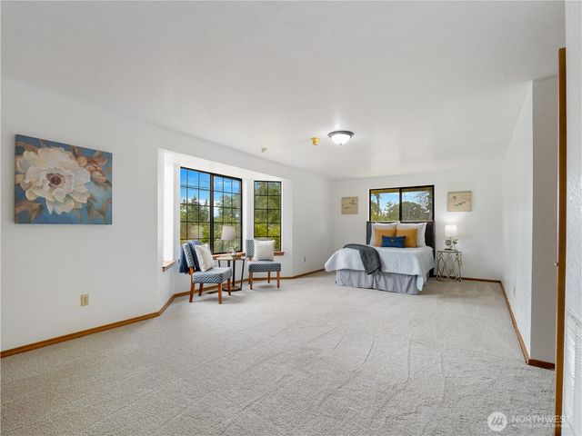 501 E 82nd Street, Tacoma, WA 98404