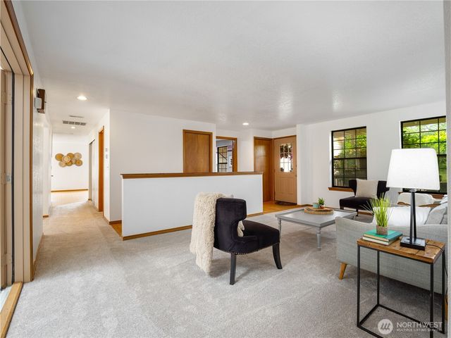 501 E 82nd Street, Tacoma, WA 98404