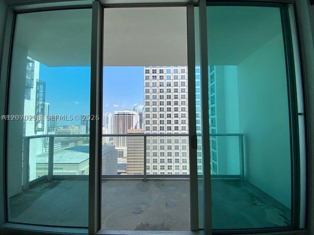300 S BISCAYNE BL 2503, Miami, FL 33131