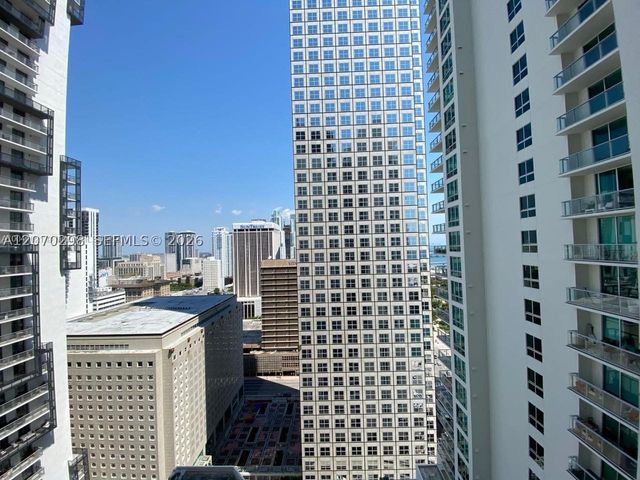 300 S BISCAYNE BL 2503, Miami, FL 33131