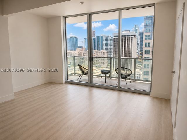 300 S BISCAYNE BL 2503, Miami, FL 33131