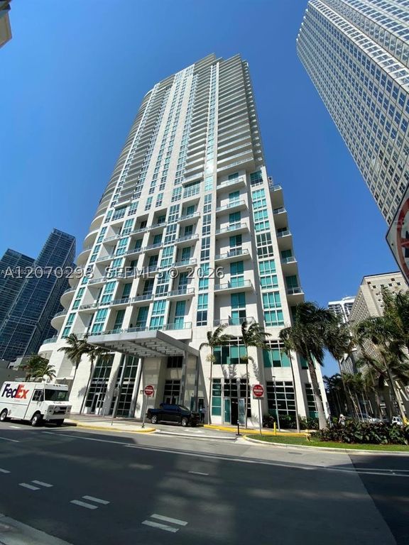 300 S BISCAYNE BL 2503, Miami, FL 33131