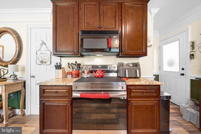 26800 HOWARD CHAPEL DR, Damascus, MD 20872