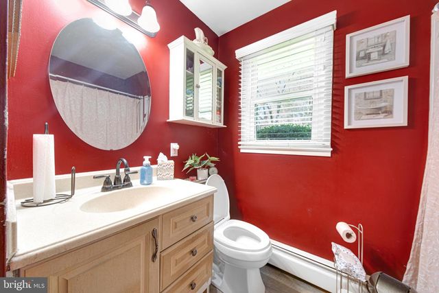 26800 HOWARD CHAPEL DR, Damascus, MD 20872