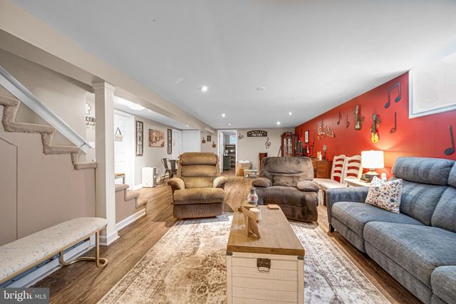 26800 HOWARD CHAPEL DR, Damascus, MD 20872