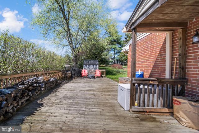 26800 HOWARD CHAPEL DR, Damascus, MD 20872