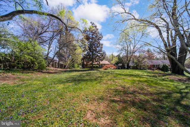 26800 HOWARD CHAPEL DR, Damascus, MD 20872