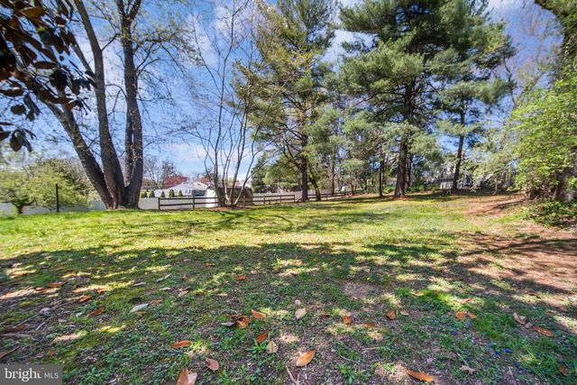 26800 HOWARD CHAPEL DR, Damascus, MD 20872