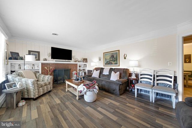 26800 HOWARD CHAPEL DR, Damascus, MD 20872