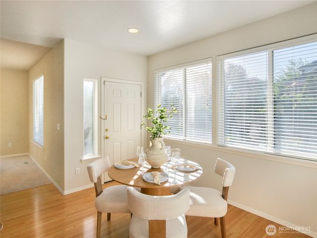 1818 Beacon Court NE, Tacoma, WA 98422