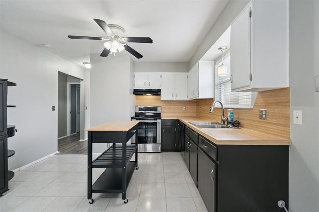 9723 Hefner Village Boulevard, Oklahoma City, OK 73162