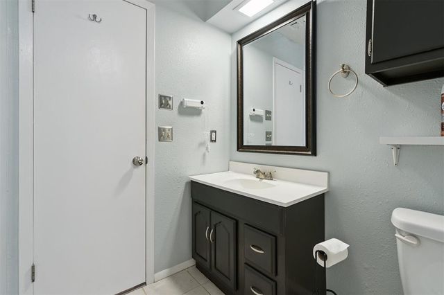 9723 Hefner Village Boulevard, Oklahoma City, OK 73162