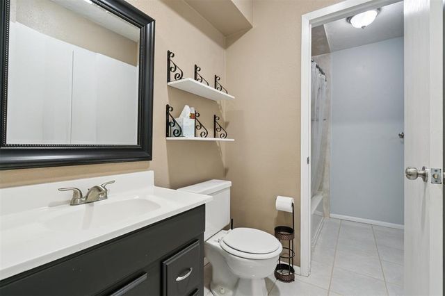 9723 Hefner Village Boulevard, Oklahoma City, OK 73162