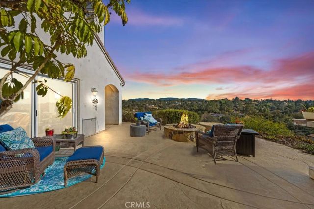 2240 Aqua Hill Road, Fallbrook, CA 92028