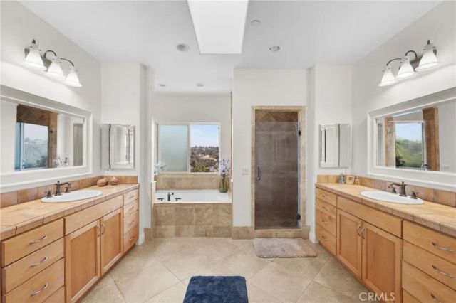 2240 Aqua Hill Road, Fallbrook, CA 92028