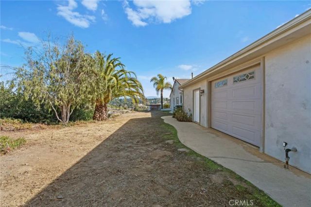 2240 Aqua Hill Road, Fallbrook, CA 92028
