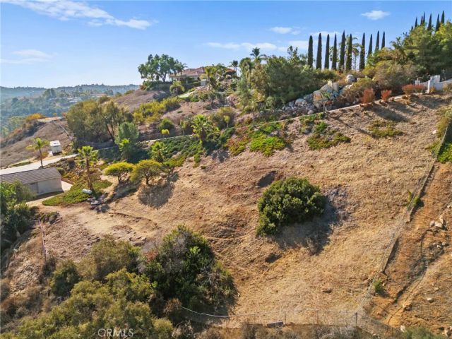 2240 Aqua Hill Road, Fallbrook, CA 92028