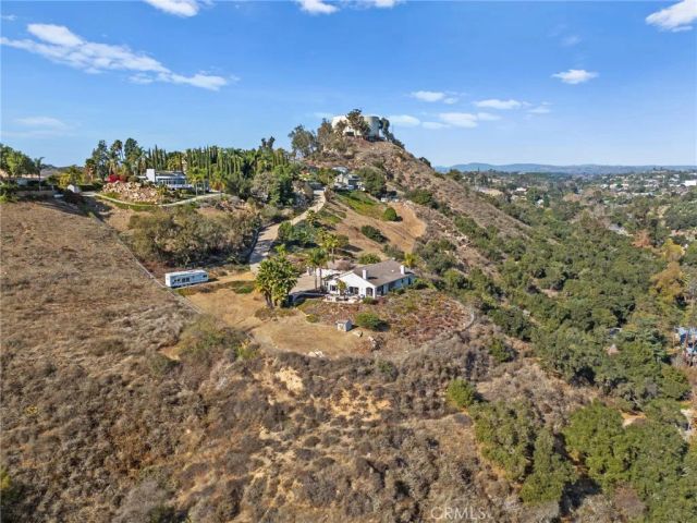 2240 Aqua Hill Road, Fallbrook, CA 92028