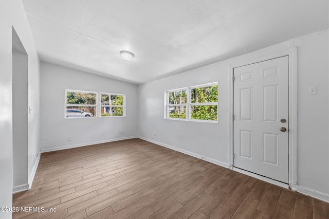 8617 3RD Avenue, Jacksonville, FL 32208