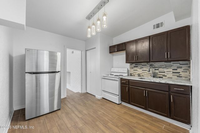 8617 3RD Avenue, Jacksonville, FL 32208