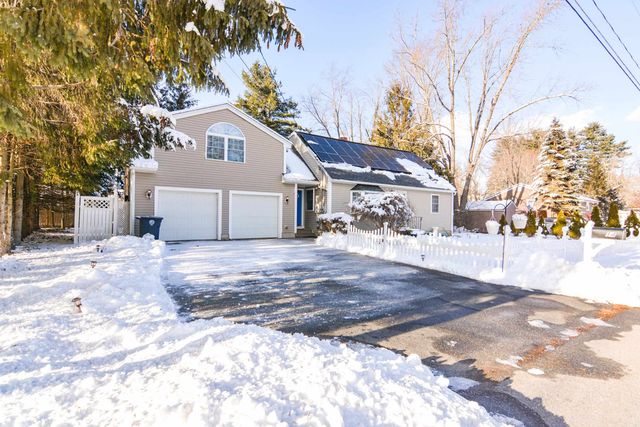 14 Millbrook Drive, Nashua, NH 03062