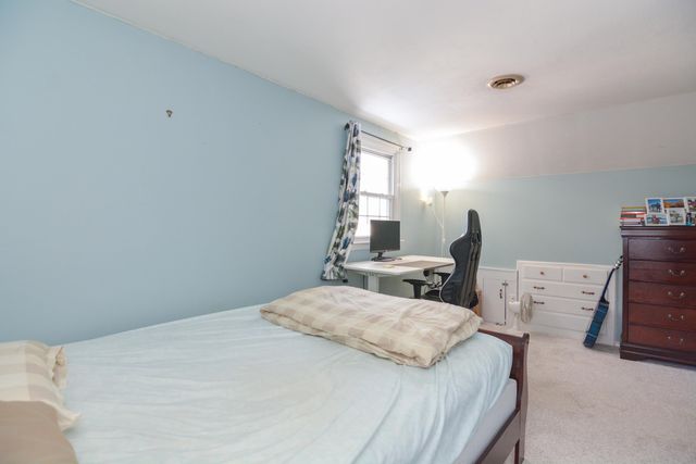 14 Millbrook Drive, Nashua, NH 03062