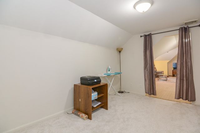 14 Millbrook Drive, Nashua, NH 03062