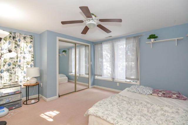 14 Millbrook Drive, Nashua, NH 03062