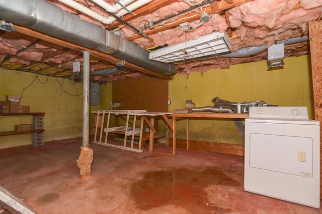 14 Millbrook Drive, Nashua, NH 03062