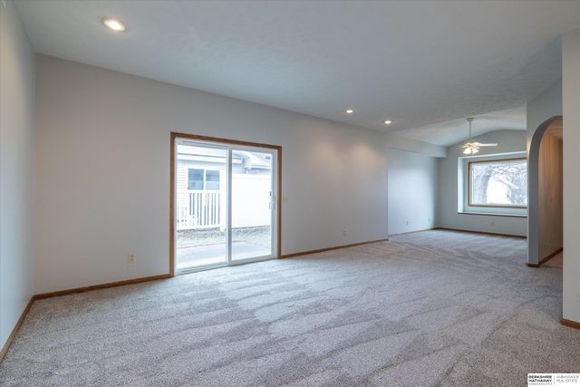 104 E Deer Lane, Plattsmouth, NE 68048