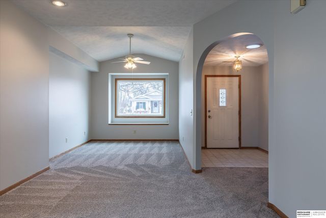 104 E Deer Lane, Plattsmouth, NE 68048