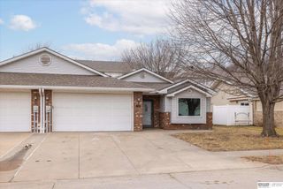 104 E Deer Lane, Plattsmouth, NE 68048