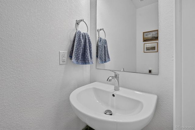 9726 Ash Lane, Thornton, CO 80229