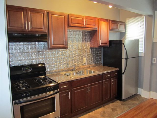 72 Edmonds Street, Rochester, NY 14607